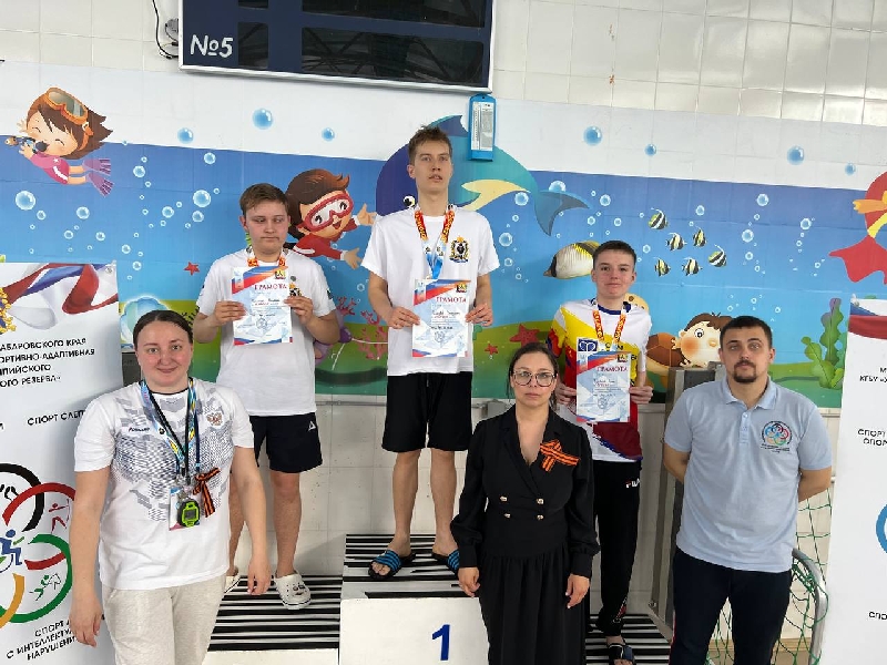 В Хабаровске прошел чемпионат города по плаванию среди инвалидов,  посвящённый Дню Победы в Великой Отечественной войне