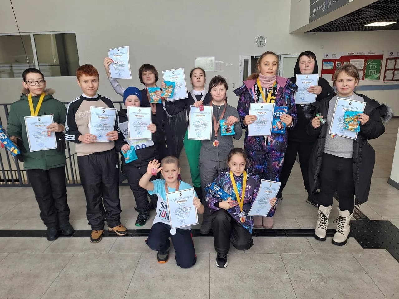 Снег, ветер и воля к победе: юные лыжники бросили вызов стихии!