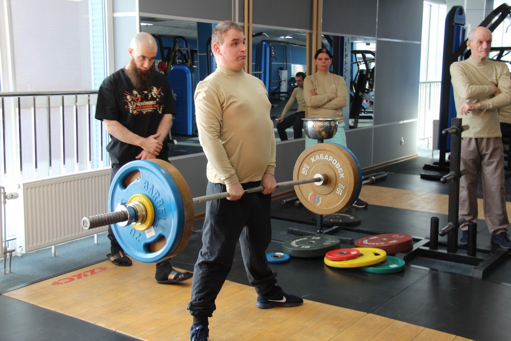Сила и характер: в Хабаровске подвели итоги краевых соревнований по пауэрлифтингу