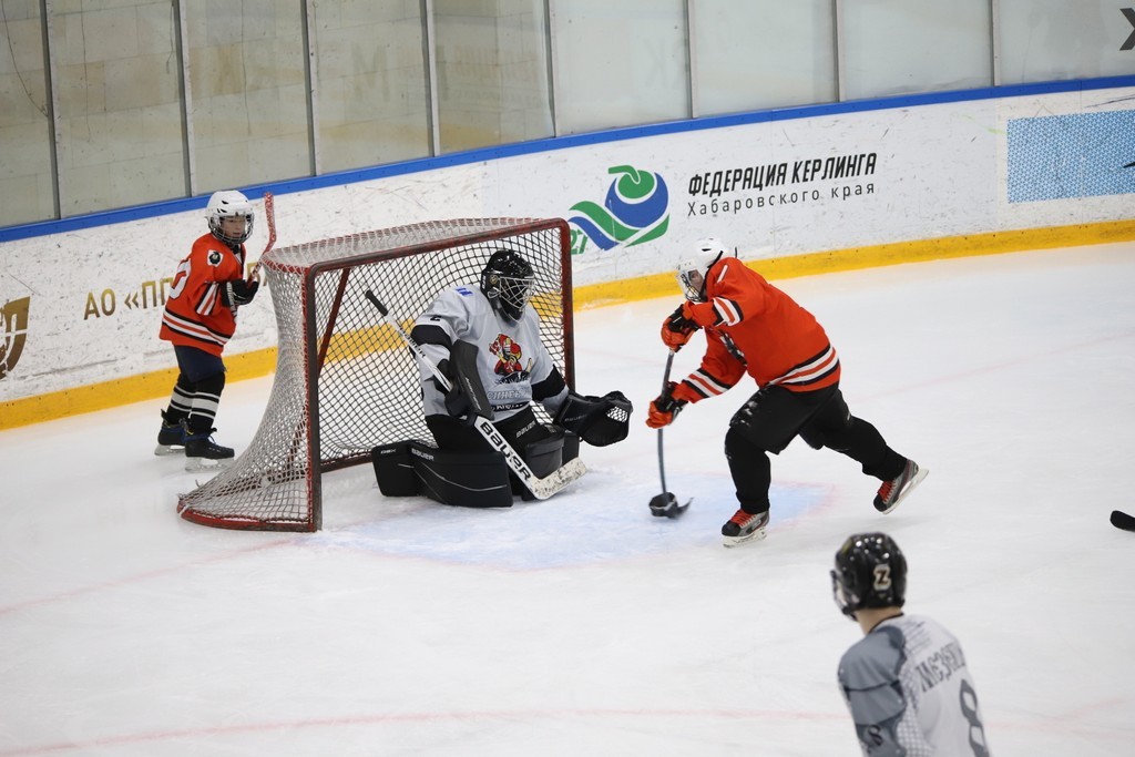 «Матч добра» по адаптивному хоккею состоялся в Хабаровске