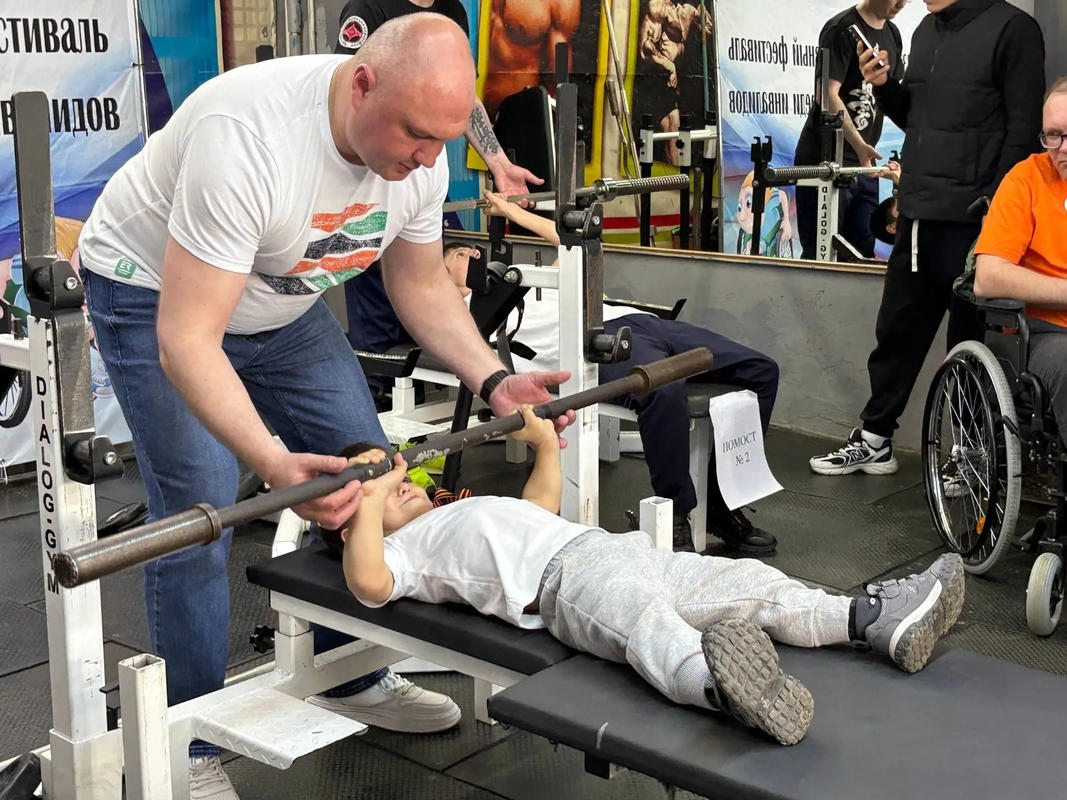 60 участников из Хабаровского края разыграли полсотни медалей на фестивале адаптивного спорта в Бикине