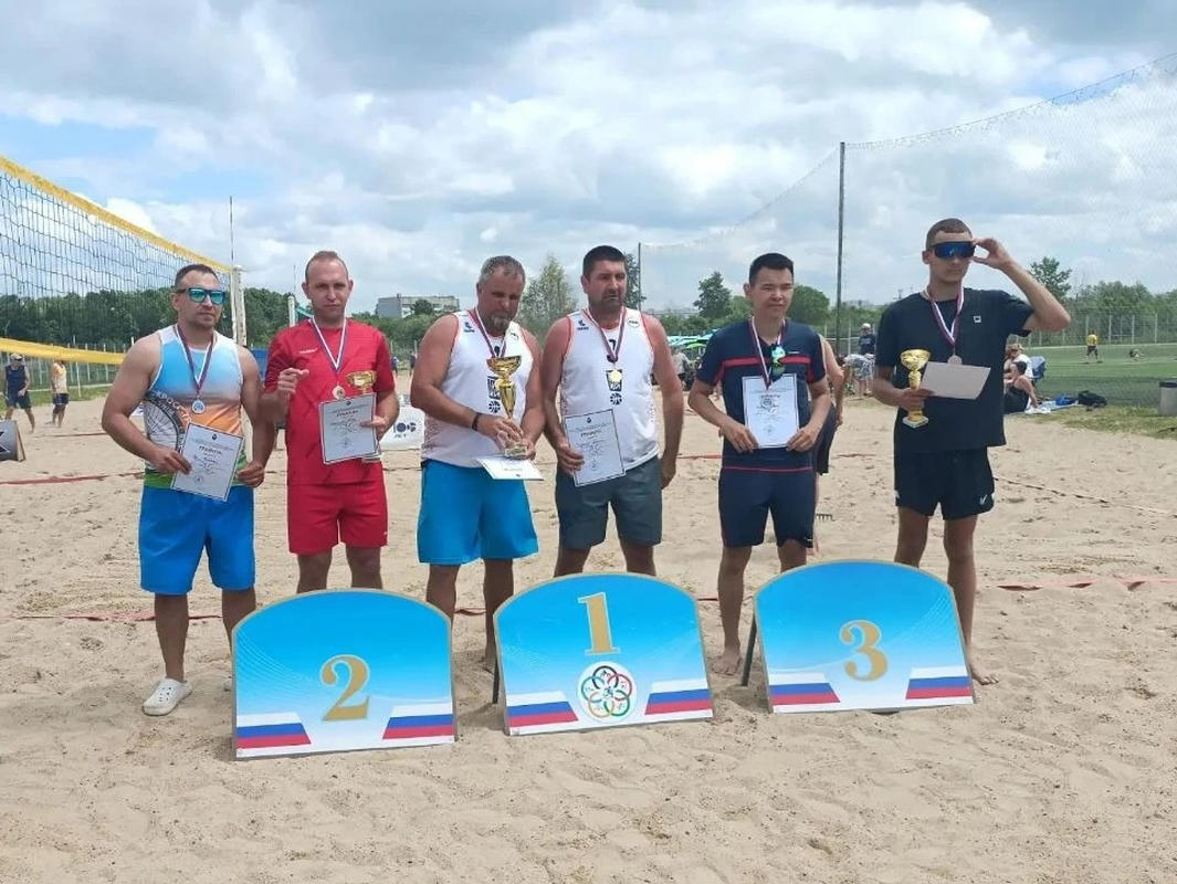 В Хабаровске прошёл чемпионат края и открытый турнир адаптивной школы по пляжному волейболу «Спорт глухих».