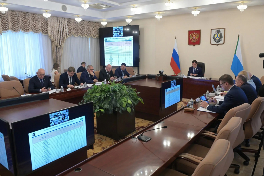 базовым учреждением отрасли является Хабаровская краевая спортивно-адаптивная школа паралимпийского и сурдлимпийского резерва.