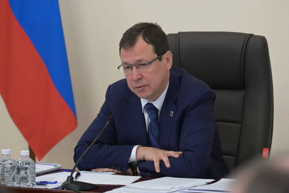 базовым учреждением отрасли является Хабаровская краевая спортивно-адаптивная школа паралимпийского и сурдлимпийского резерва.