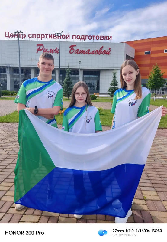 В Центре спортивной подготовки имени Римы Баталовой спортсмены соревновались в четырех дисциплинах: плавание, настольный теннис, дартс и спортивное ориентирование.