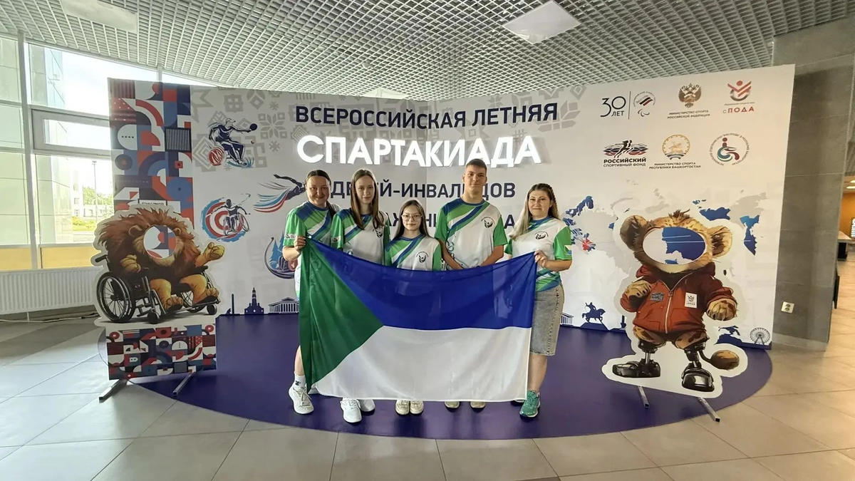 В Центре спортивной подготовки имени Римы Баталовой спортсмены соревновались в четырех дисциплинах: плавание, настольный теннис, дартс и спортивное ориентирование.