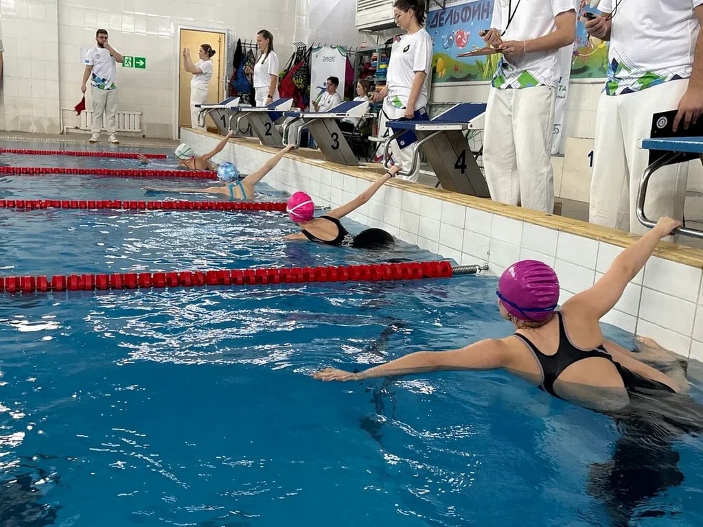 Вода не знает преград: итоги стартов по адаптивному плаванию!